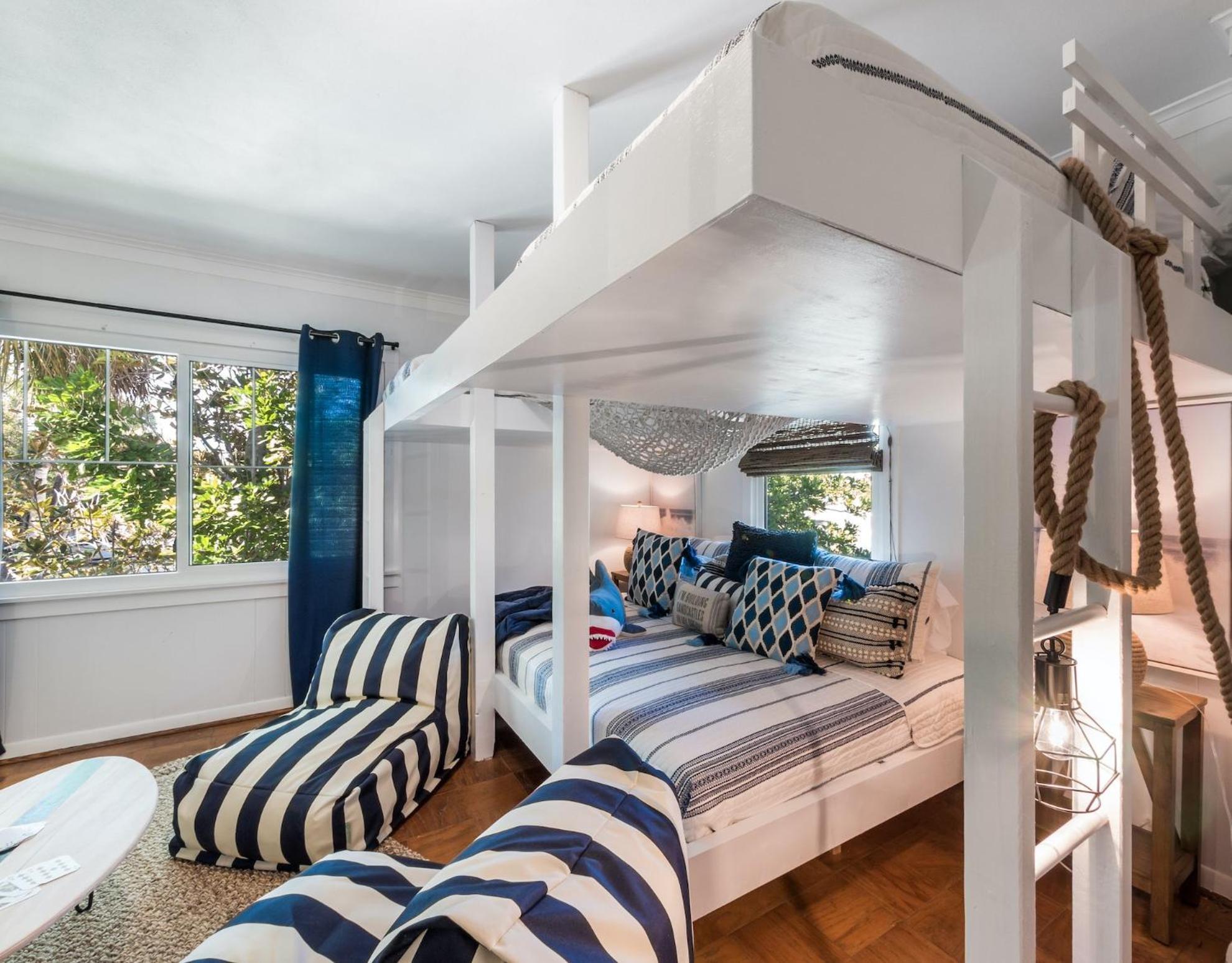 Sandy Pants - Designer Beach Chic Home Steps To Beach Backyard Oasis W Heated Pool Anna Maria Exterior photo